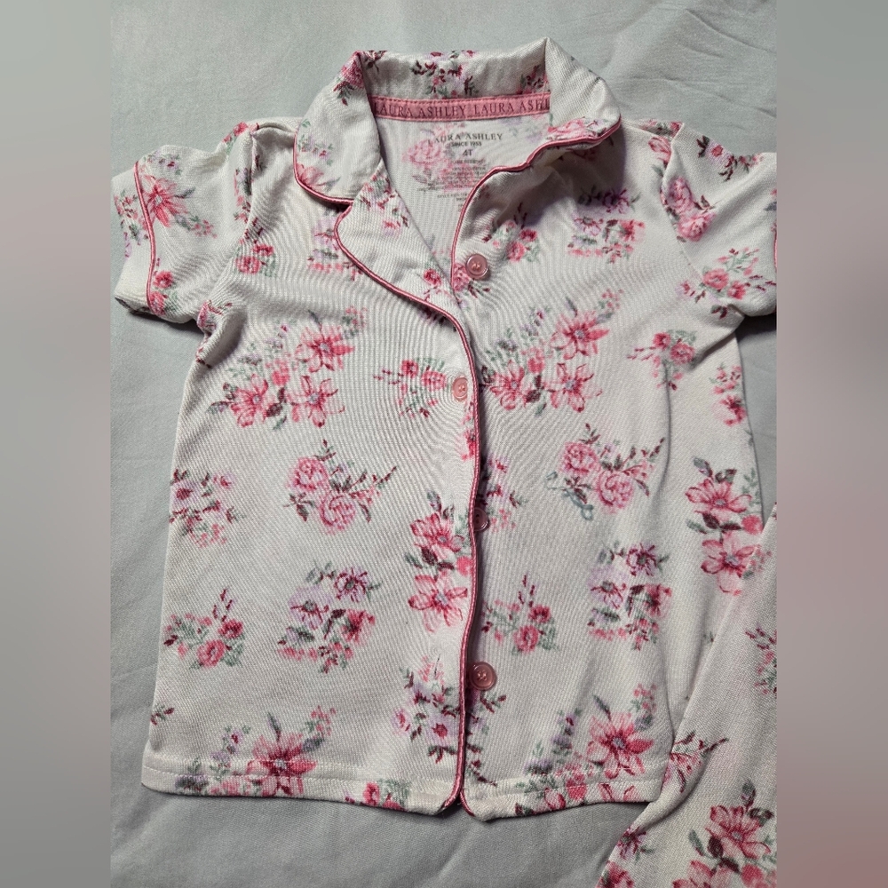 Laura Ashley Pink Floral Kids Pajama Set - Picture 4 of 5
